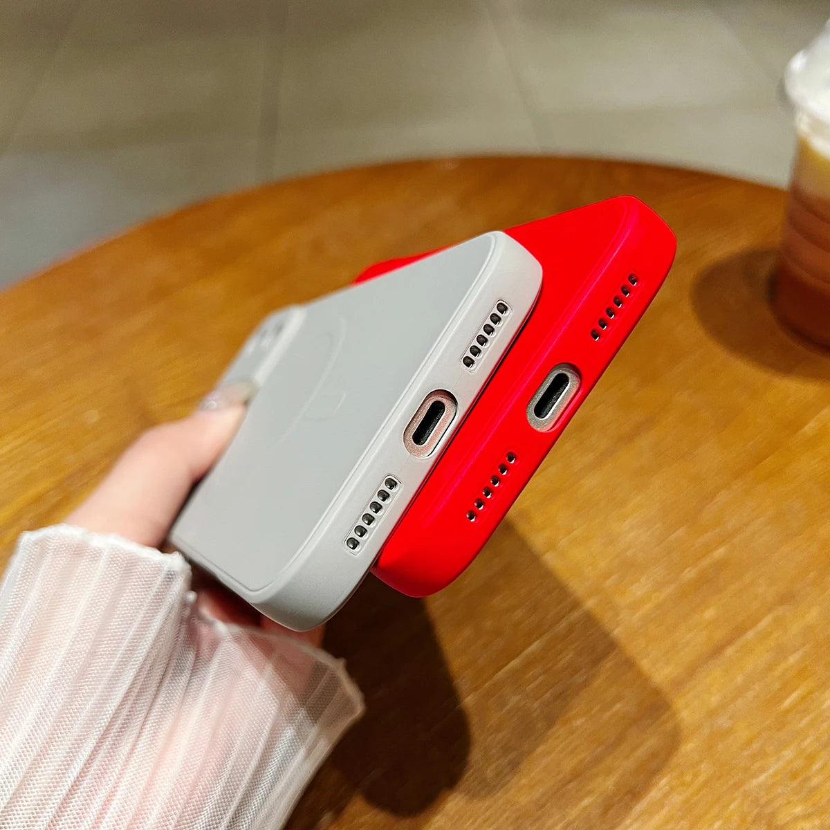 for iPhone 17 Pro Max 17 Air 17Pro Case Magnetic Cover for Mag-safe Liquid Silicone Velvet Lining All-round Camera Protect Shell